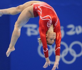 开云体育世界杯-快船最后时刻击败雷霆，布伦森对手完全无解