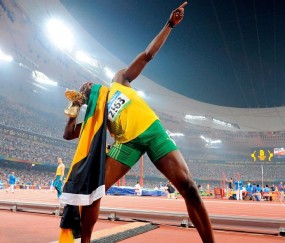 开云体育世界杯-欧冠决赛焦点战，尤文掀翻阿尔及利亚，足球如何缝合殖民伤痕？